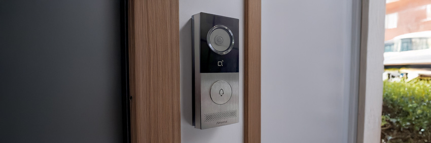 Akuvox X910S single button door intercom
